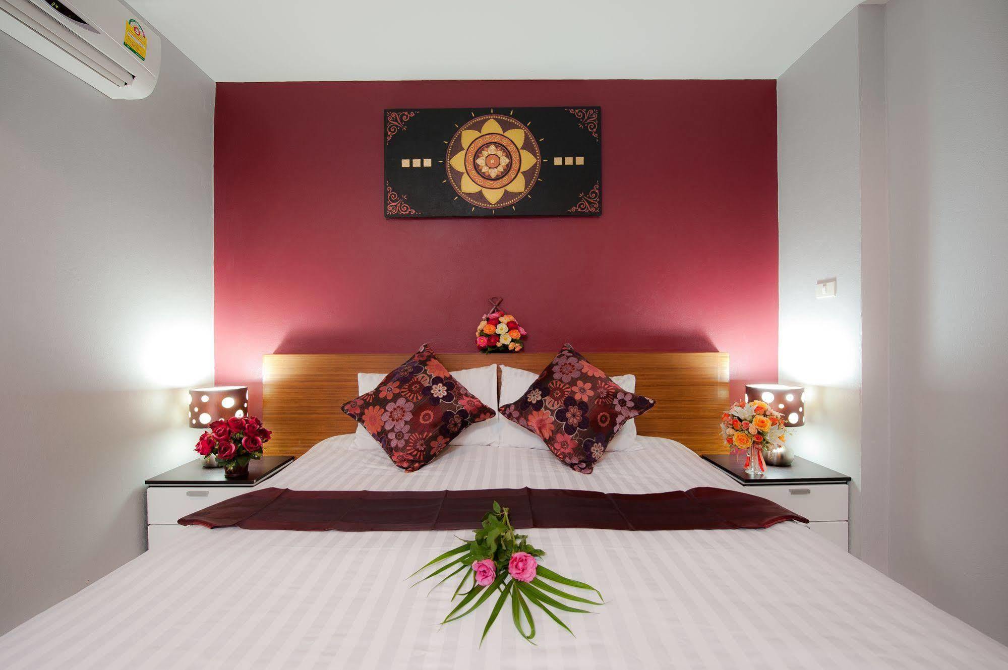 Rama Kata Beach Hotel Zewnętrze zdjęcie