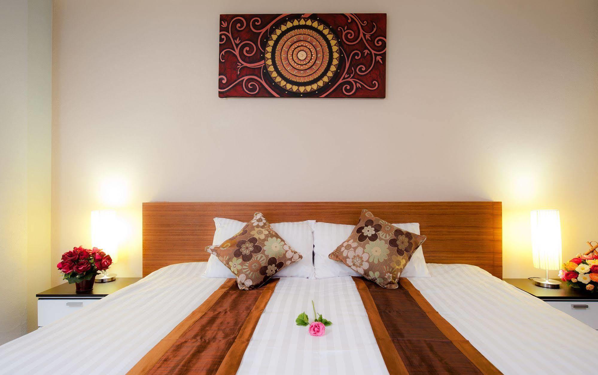 Rama Kata Beach Hotel Zewnętrze zdjęcie